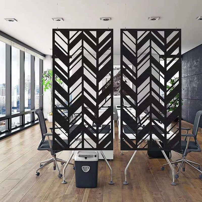 Cá háit ar cheart duit Painéil Fuaimiúla a Shuí le haghaidh na dTorthaí is Fearr